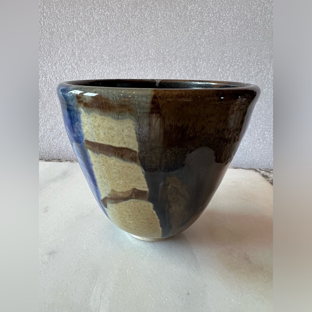 1 small boho pottery bowl